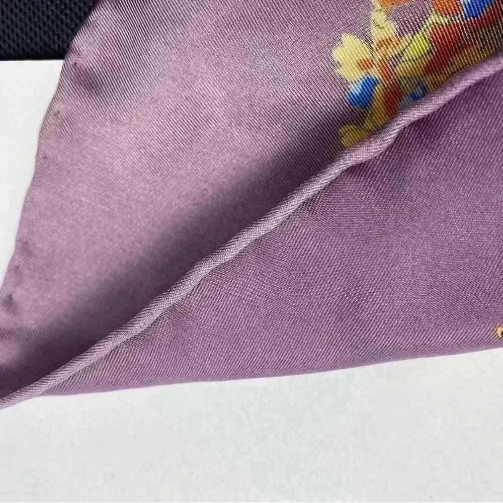 Hermès 'Un Siecle de Courses a Deauville 90' scarf by Hubert de Watrigant - Picture 5 of 6